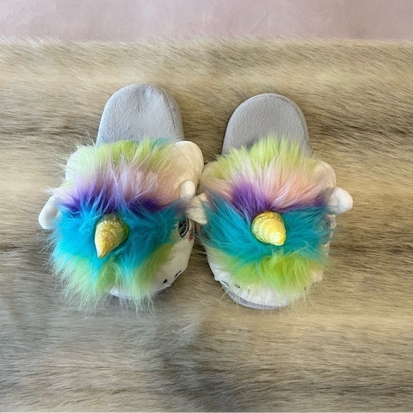 UNICORN Plush Slippers Rainbow Puffy Novelty Smiling Comfy Cozy Cute 7 8 White - Picture 8 of 15